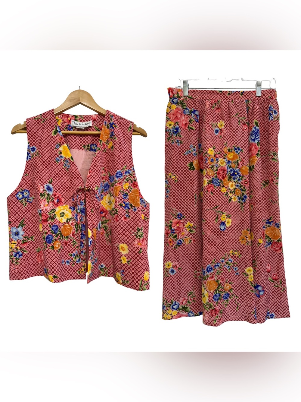 Diane Von Furstenberg Silk Red Floral Lattice Vest & Skirt Set Medium